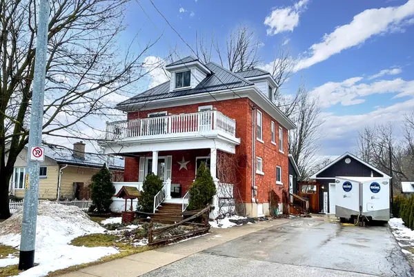 270 13th ST, Hanover, ON N4N 1X3