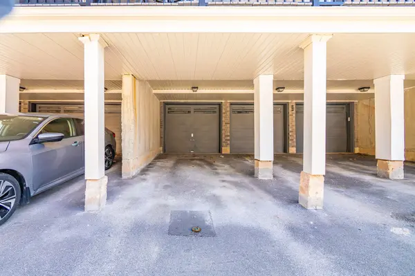 383 Dundas ST E #76, Hamilton, ON L8B 1X6