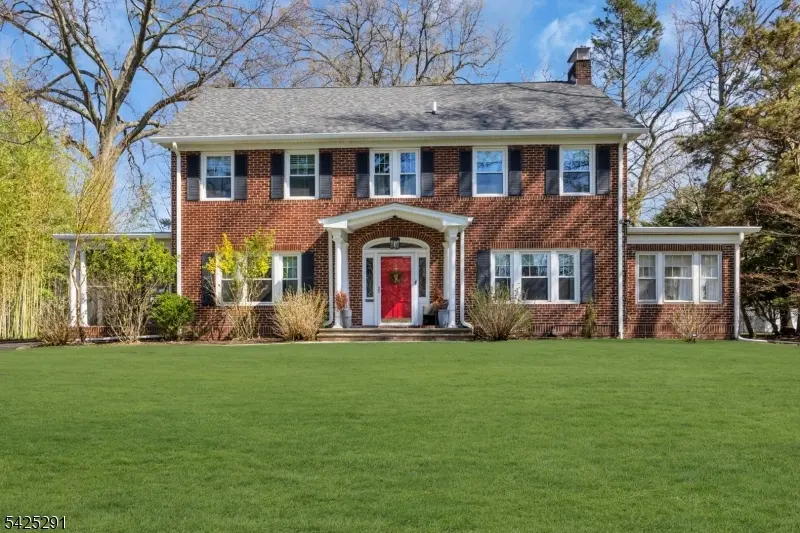 516 Centre St, South Orange Village Twp., NJ 07079