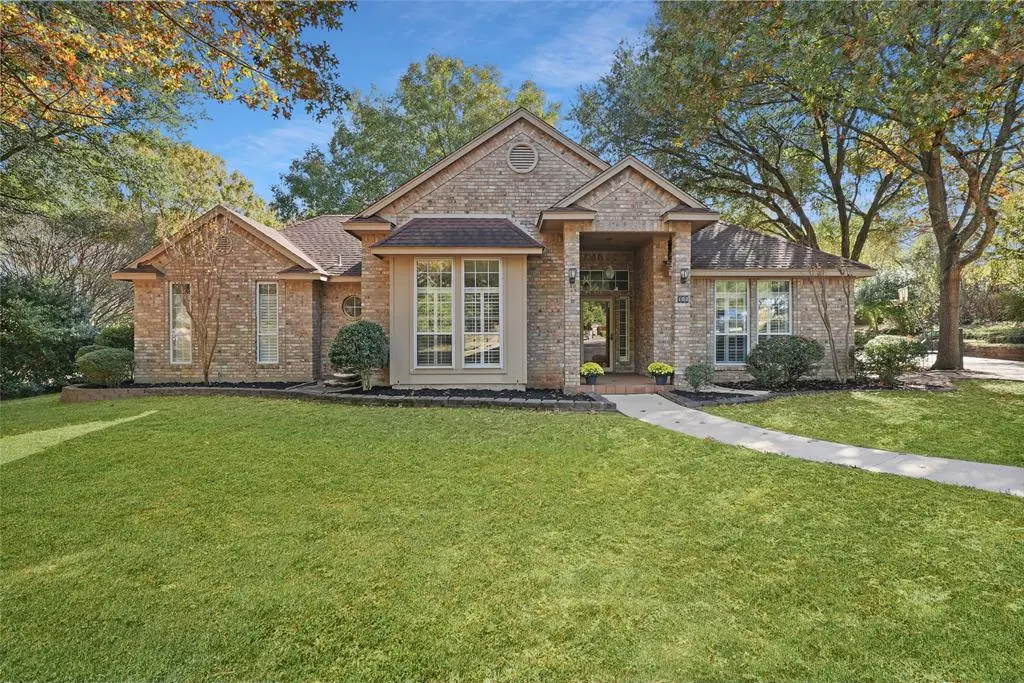 102 High View Court, Ovilla, TX 75154