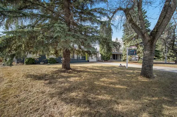 412 SOUTHWOOD DR, Steinbach, MB R5G 0P6