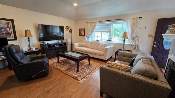 2216 Limestone Lane, Garland, TX 75040