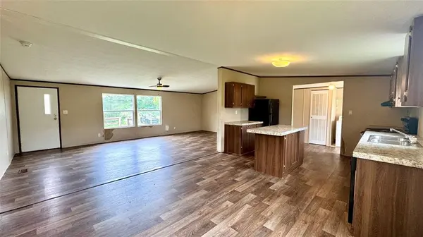 11561 County Road 352, Terrell, TX 75161