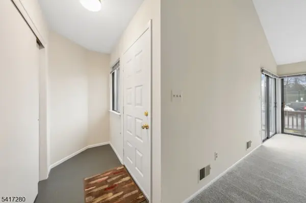 250 Ridgedale Ave #1, Florham Park Boro, NJ 07932