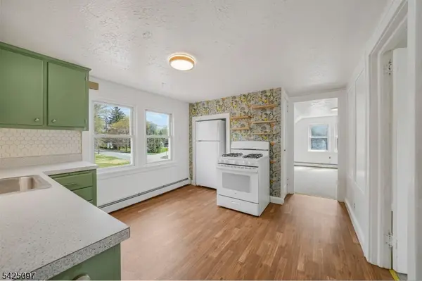 167 Sicomac Rd, North Haledon Boro, NJ 07508