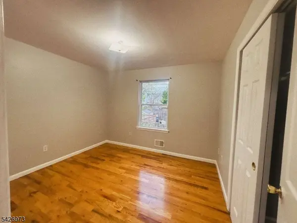 415 S 8Th St, Newark City, NJ 07103