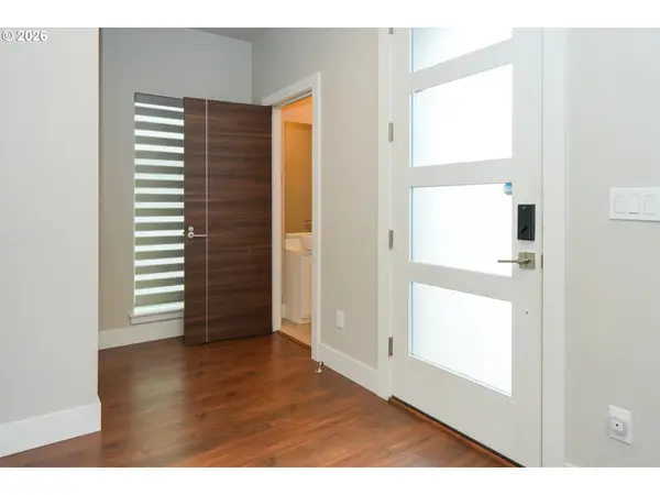 16625 SE PLEASANT VALLEY PKWY, Happy Valley, OR 97086