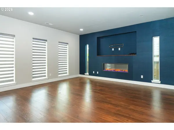 16625 SE PLEASANT VALLEY PKWY, Happy Valley, OR 97086