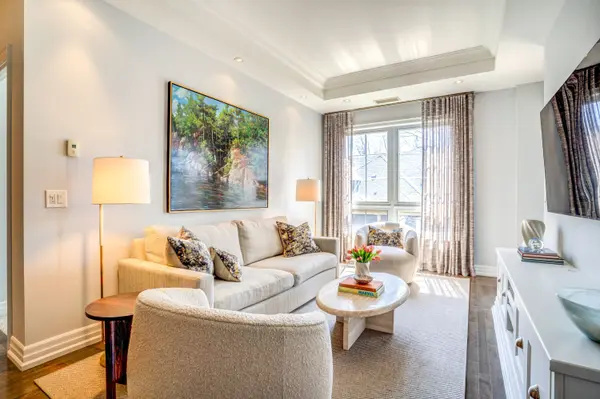 21 Burkebrook PL #225, Toronto C12, ON M4G 0A2