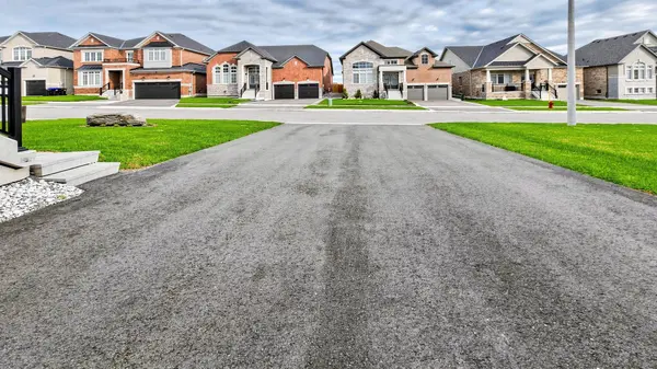 1486 Broderick ST, Innisfil, ON L9S 0R4