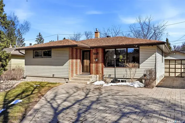 3013 Grant ROAD, Regina, SK S4S 5G6
