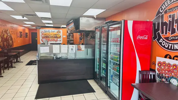 2405 Fairview ST #2, Burlington, ON L7R 2E4