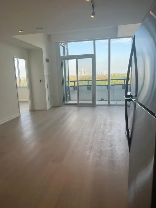 859 The Queensway N/A #814, Toronto W07, ON M8Z 1N8