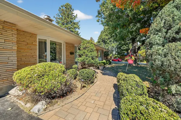 1951 Garfield AVE, Belair Park - Copeland Park And Area, ON K2C 0W7