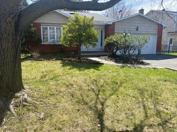 3024 Uplands DR, Hunt Club - Windsor Park Village And Area, ON K1V 9W3