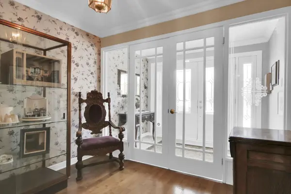 3024 Uplands DR, Hunt Club - Windsor Park Village And Area, ON K1V 9W3