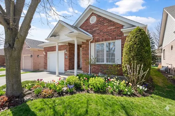 68 Basswood DR, Guelph, ON N1G 4X7