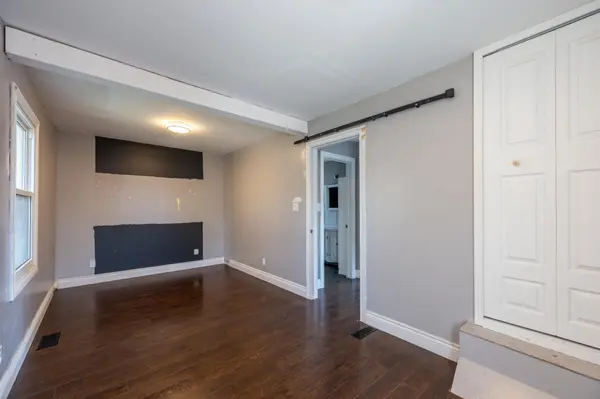 751 Curry ST, London East, ON N5Y 1N5