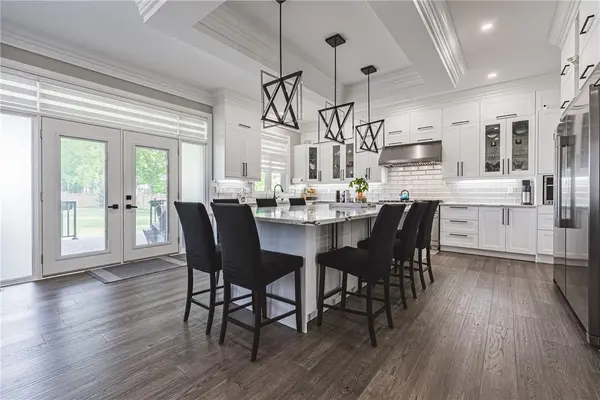 8378 Chippewa RD E, Hamilton, ON L0R 1W0