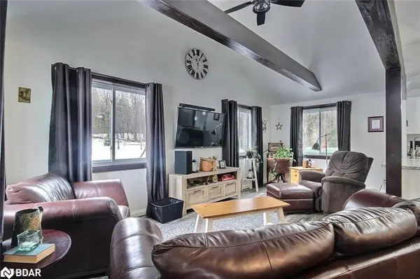 667 Yearley RD, Mcmurrich/monteith, ON P0A 1Y0