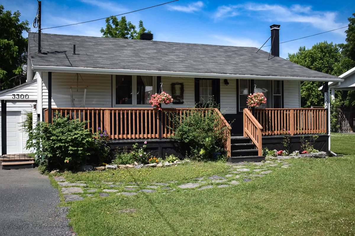 3300 Poirier AVE, Cornwall, ON K6K 1E1