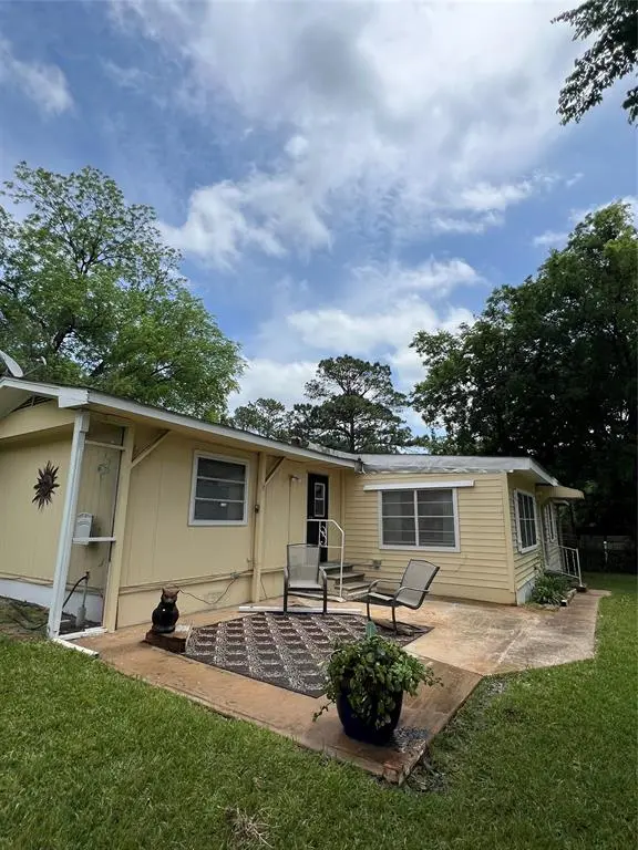 1036 Paradise Cove Road, Pottsboro, TX 75076