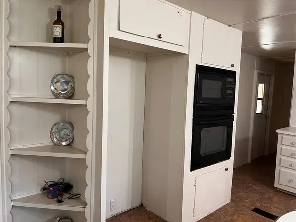 1036 Paradise Cove Road, Pottsboro, TX 75076