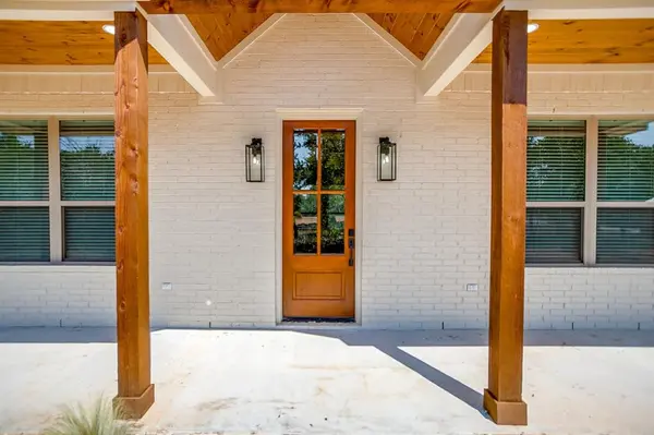 3347 N Lakeview Drive, Palo Pinto, TX 76484