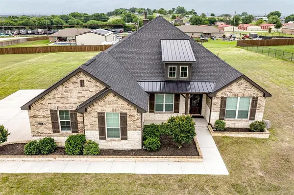 1005 Pebblegate Drive, Weatherford, TX 76085