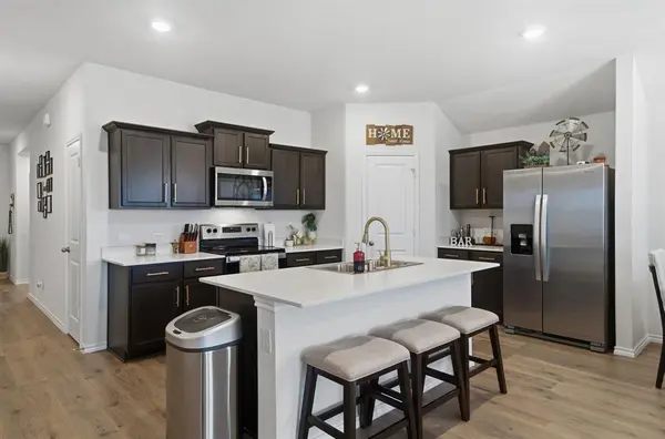 124 Creek End Drive, Princeton, TX 75407