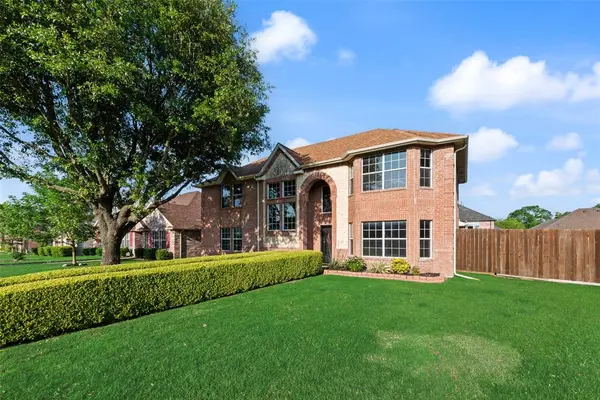 703 Harvest Glen Drive, Cedar Hill, TX 75104