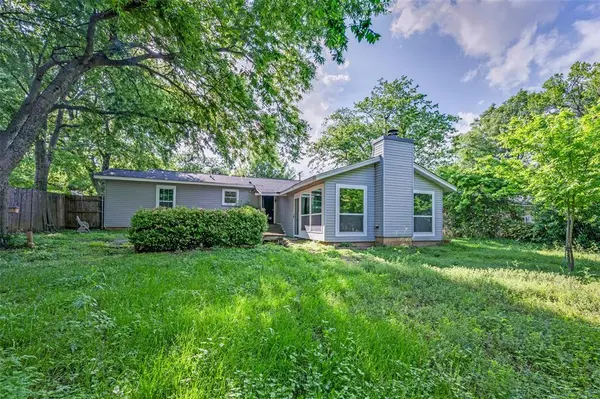 2513 Janice Lane, Fort Worth, TX 76112