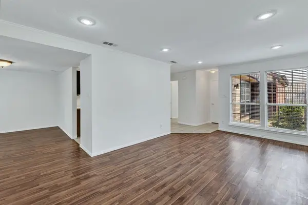 3209 Whatley Drive, Garland, TX 75043