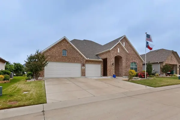 8008 American Way, Denton, TX 76207