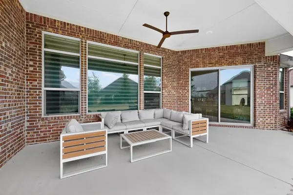 8008 American Way, Denton, TX 76207