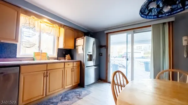 21 Edison Ave, Ogdensburg Boro, NJ 07439