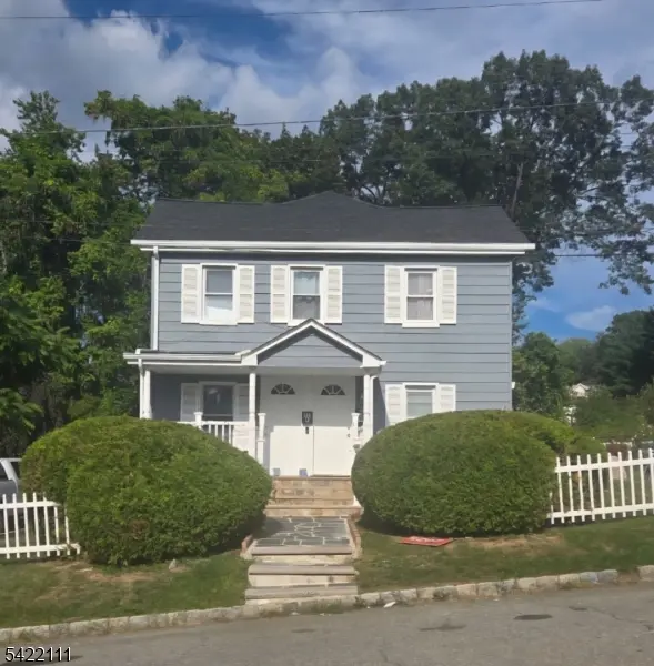 42 1St St Ab, Dover Town, NJ 07801