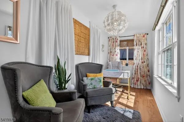 4 Jeanette St, Carteret Boro, NJ 07008