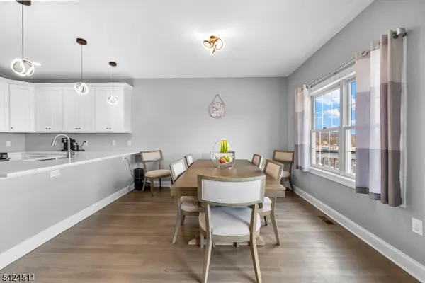 64 Halina Ln, Butler Boro, NJ 07405