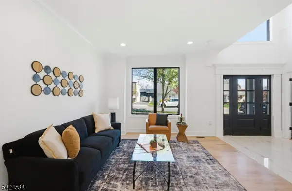 171 Edison St, Clifton City, NJ 07013