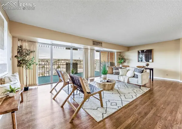 411 Lakewood CIR #B712, Colorado Springs, CO 80910