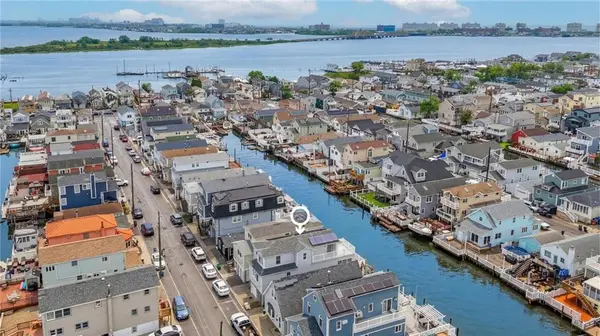 40 West 13th RD, Broad Channel, NY 11693