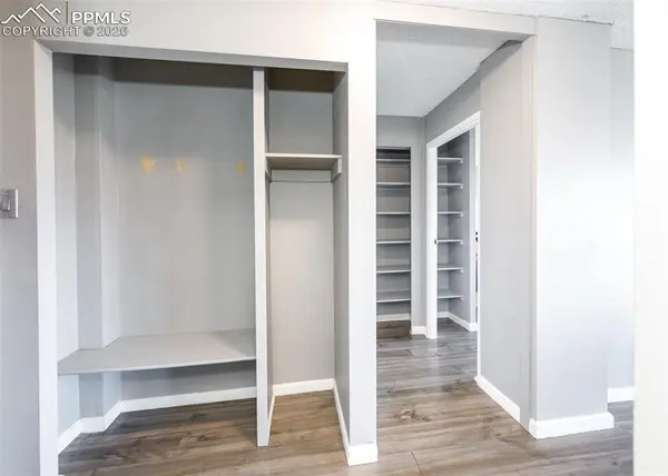 411 Lakewood CIR #B913, Colorado Springs, CO 80910