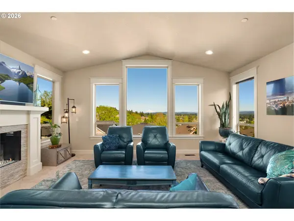 15394 SW OAKMONT PL, Portland, OR 97224