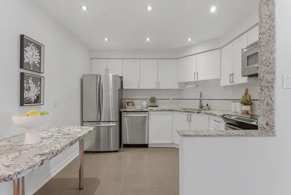 1400 The Esplanade N/A N #120, Pickering, ON L1V 6V2