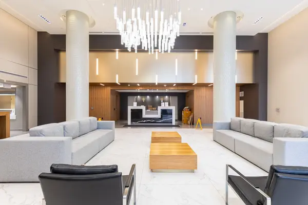 85 Oneida CRES #1006, Richmond Hill, ON L4B 0H4