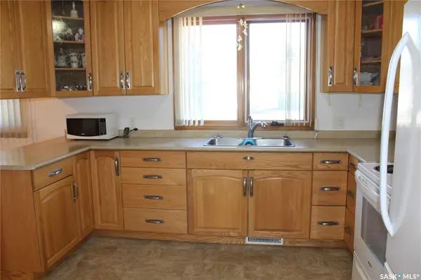 702 2nd STREET W, Wilkie, SK S0K 4W0