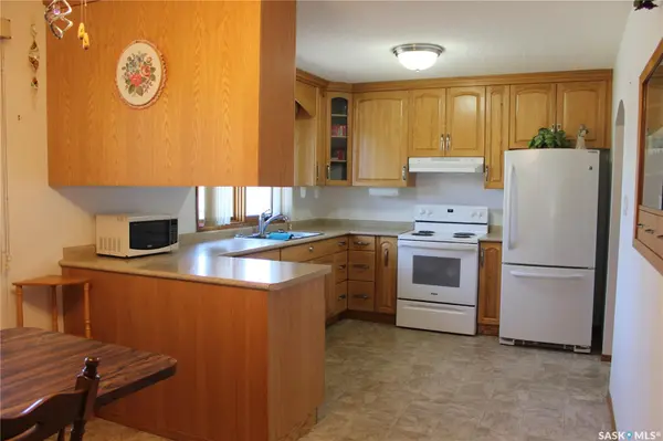 702 2nd STREET W, Wilkie, SK S0K 4W0