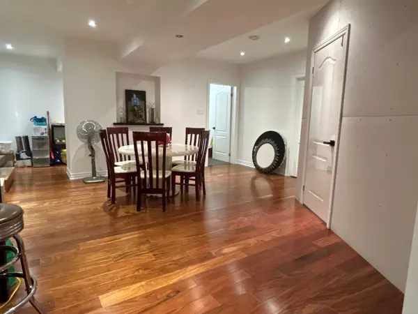 74 Colonel Bertram RD, Brampton, ON L6Z 4A8