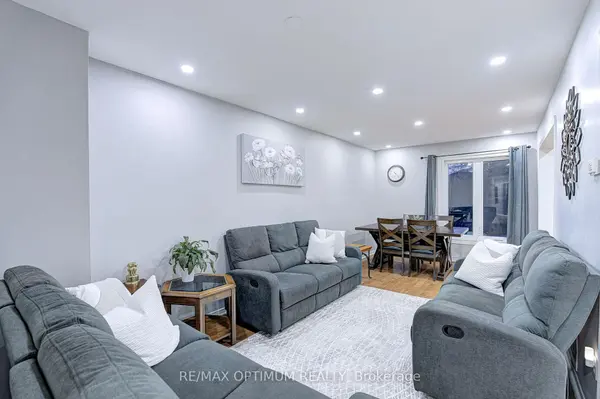 108 Timberlane DR, Brampton, ON L6Y 4V7